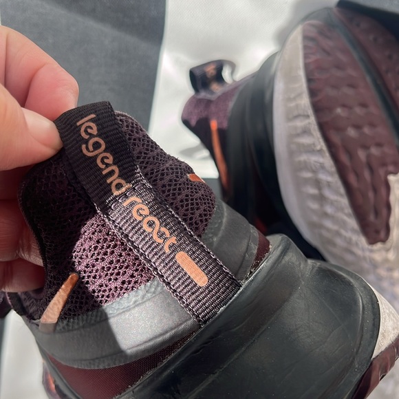 EUC NIKE Legend React 8.5 - Picture 7 of 7